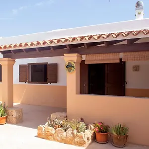 Casa vacanze Moya, San Ferrán de ses Roques